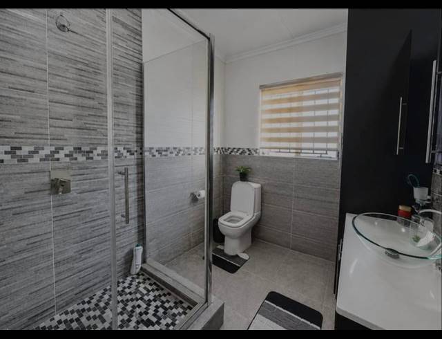 2 BEDROOM APARTMENT FOR SALE IN RYNFIELD